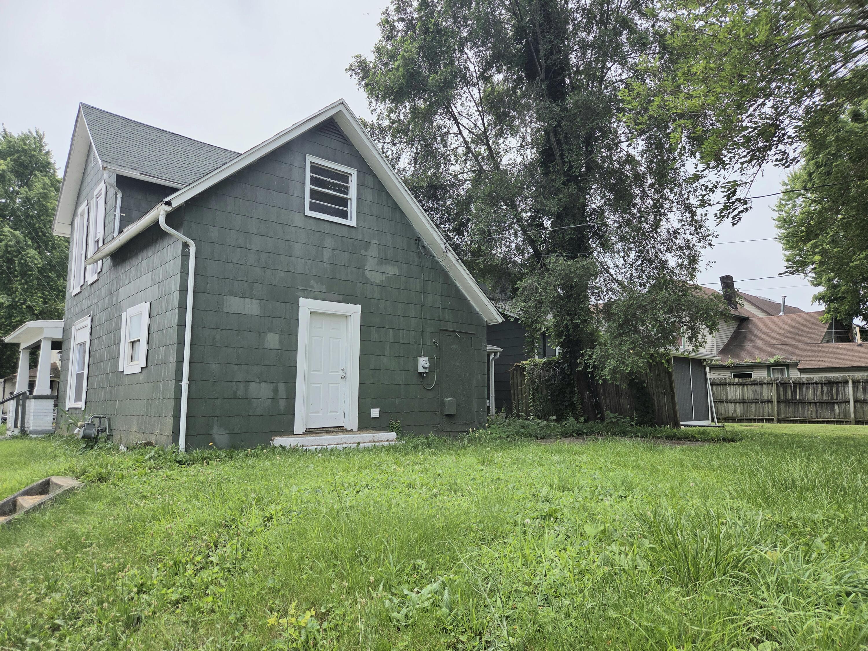 1634 Edwards Avenue, Springfield, Ohio 45503