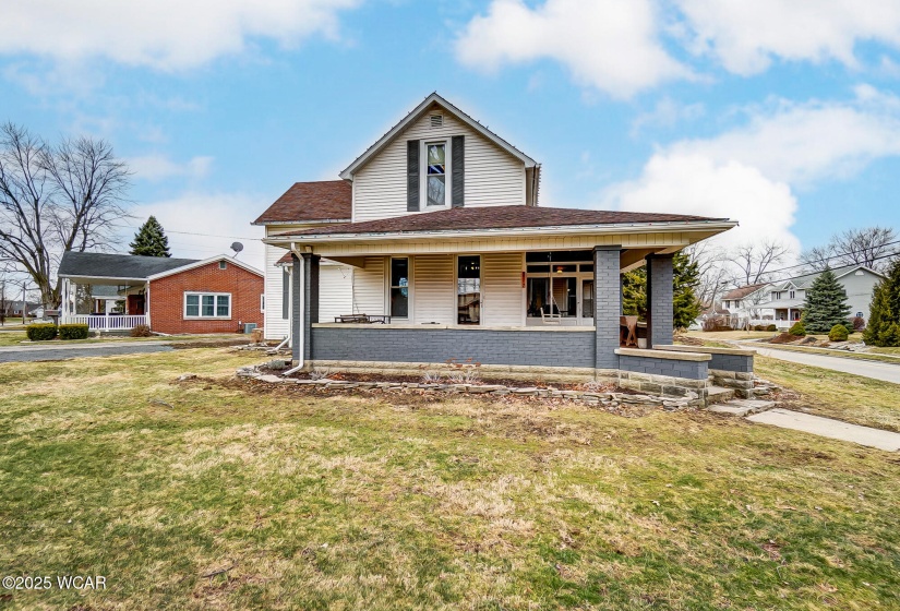 217 Grove Street, Bluffton, Ohio, 4 Bedrooms Bedrooms, ,2 BathroomsBathrooms,Residential,For Sale,Grove,306339