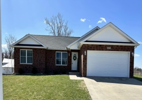 6855 Creekview Court, Huntsville, Ohio 43324, 4 Bedrooms Bedrooms, ,2 BathroomsBathrooms,Residential,For Sale,Creekview,1037066