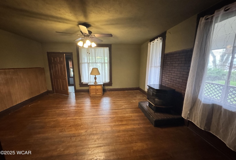 637 Livingston Street, Celina, Ohio, 5 Bedrooms Bedrooms, ,2 BathroomsBathrooms,Residential,For Sale,Livingston,306346