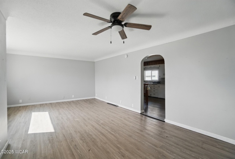 402 Fifth Street, Continental, Ohio, 3 Bedrooms Bedrooms, ,2 BathroomsBathrooms,Residential,For Sale,Fifth,306347