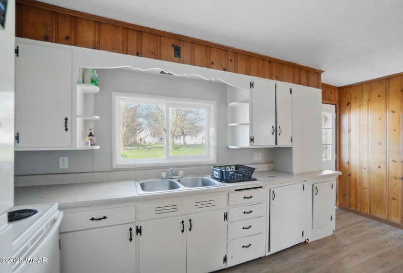 402 Fifth Street, Continental, Ohio, 3 Bedrooms Bedrooms, ,2 BathroomsBathrooms,Residential,For Sale,Fifth,306347