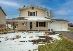 3605 Lakeshore Drive, Jamestown, Ohio 45335, 3 Bedrooms Bedrooms, ,2 BathroomsBathrooms,Residential,For Sale,Lakeshore,1037081