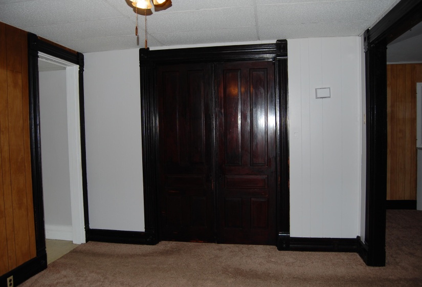 Living Rm towards bedrm