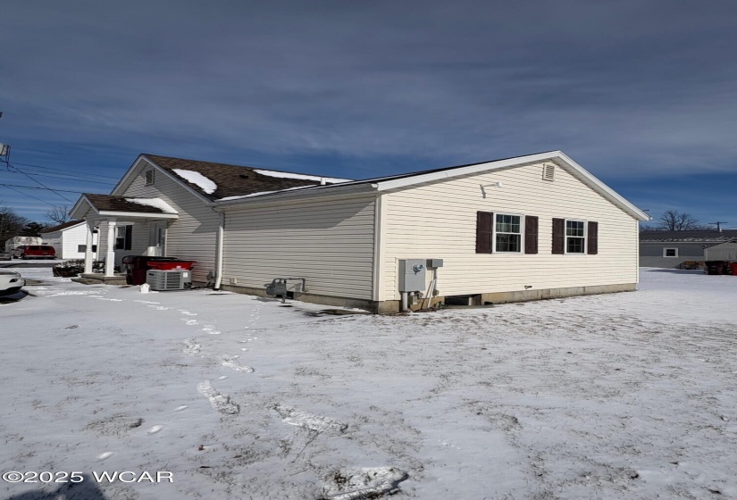 121 North Avenue, Ada, Ohio, 2 Bedrooms Bedrooms, ,1 BathroomBathrooms,Residential,For Sale,North,306297