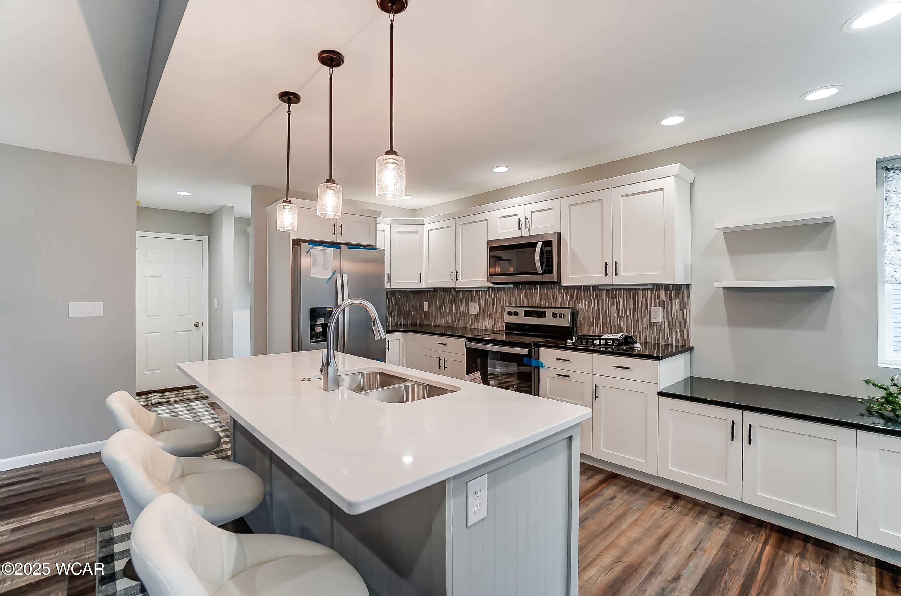 4911 CARRIAGE Lane, Lima, Ohio
