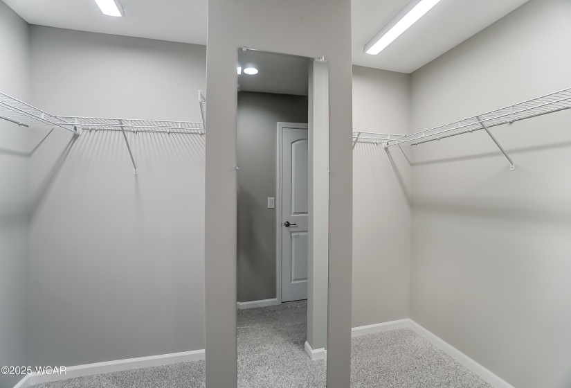 4911 CARRIAGE Lane, Lima, Ohio, 3 Bedrooms Bedrooms, ,3 BathroomsBathrooms,Residential,For Sale,CARRIAGE,306369