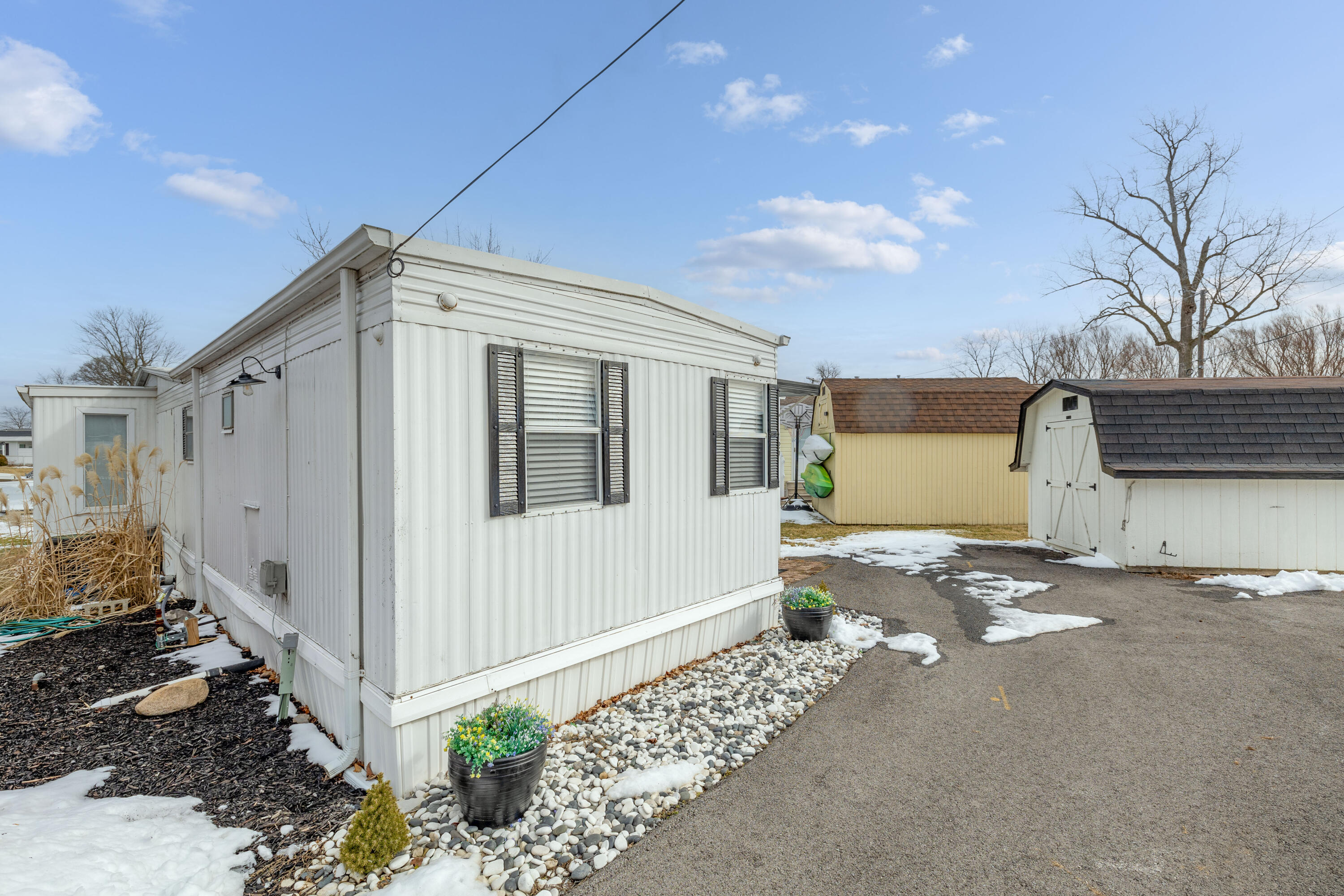 8651 St Rt 368, Huntsville, Ohio 43324
