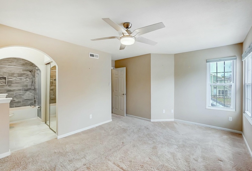 270 Queens Crossing