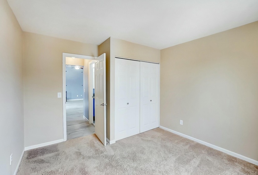 270 Queens Crossing