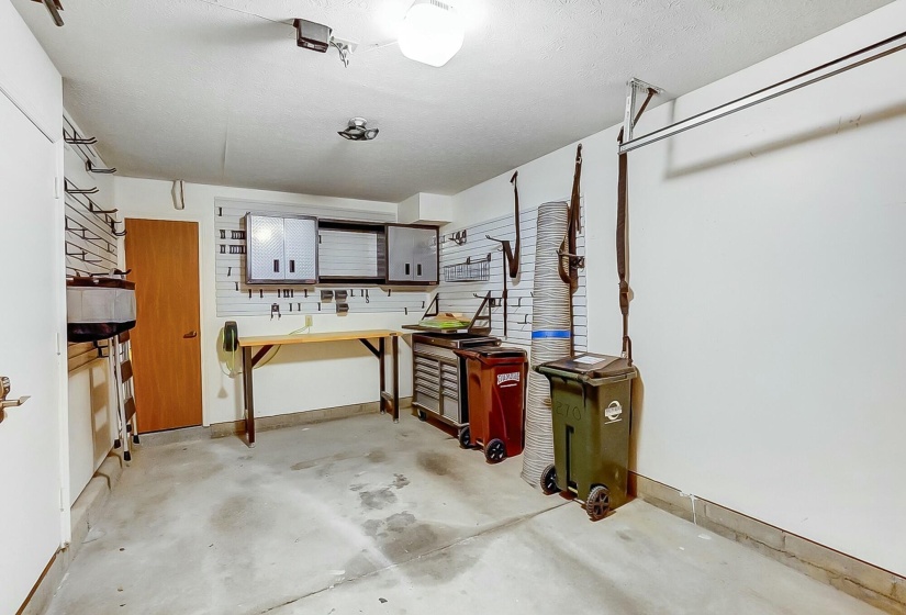 270 Queens Crossing