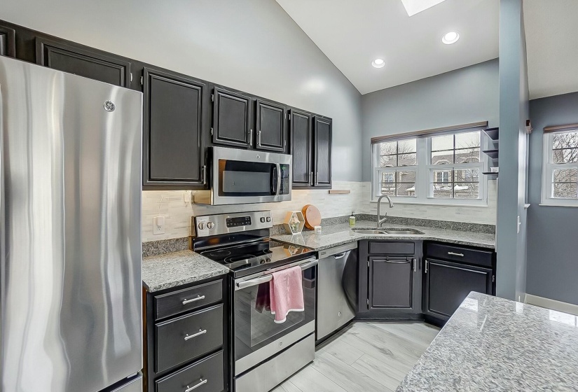 270 Queens Crossing