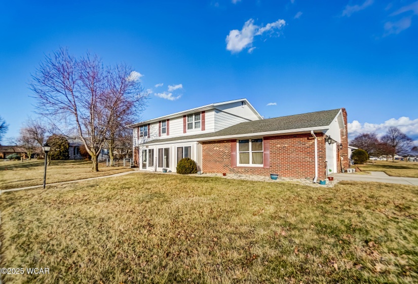 2300 Glenwood Avenue, Lima, Ohio, 5 Bedrooms Bedrooms, ,2 BathroomsBathrooms,Residential,For Sale,Glenwood,306376