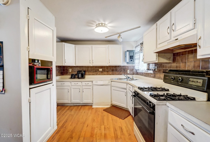 4488 l Longfellow Avenue, Dayton, Ohio, 3 Bedrooms Bedrooms, ,2 BathroomsBathrooms,Residential,For Sale,Longfellow,306379