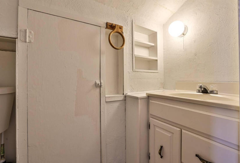 021-Half-Bath