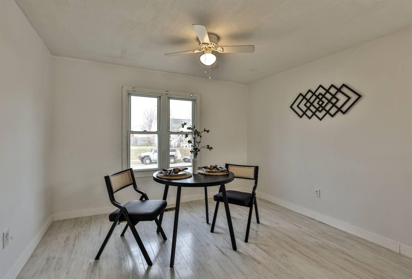 007-Dining-Room