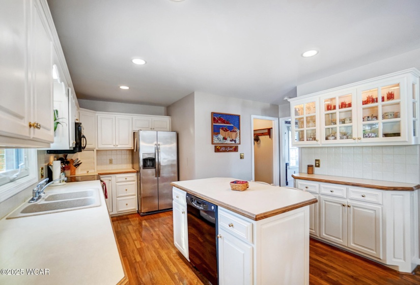 3720 Elmire Drive, Lima, Ohio, 4 Bedrooms Bedrooms, ,2 BathroomsBathrooms,Residential,For Sale,Elmire,306051