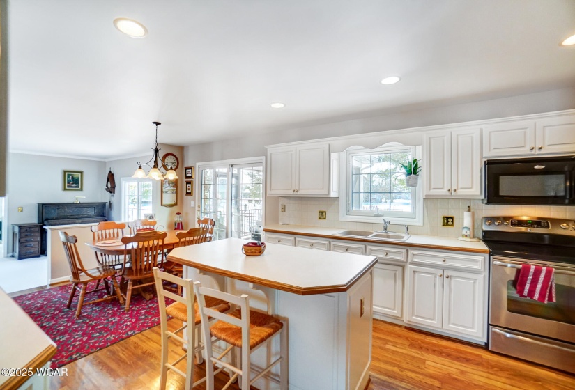 3720 Elmire Drive, Lima, Ohio, 4 Bedrooms Bedrooms, ,2 BathroomsBathrooms,Residential,For Sale,Elmire,306051