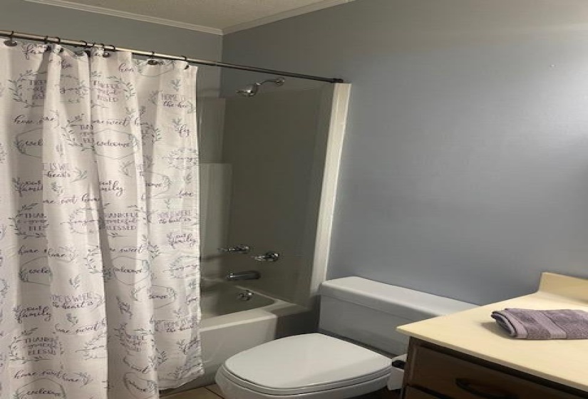 2nd floor Bath