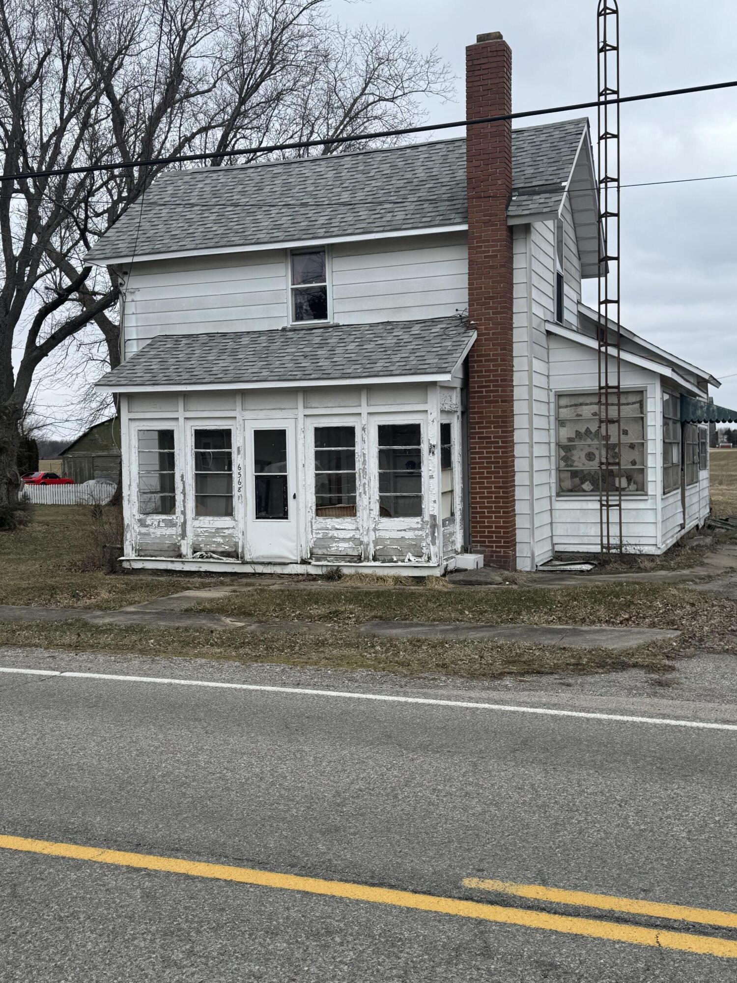 6568 Dialton Road, Springfield, Ohio 45502