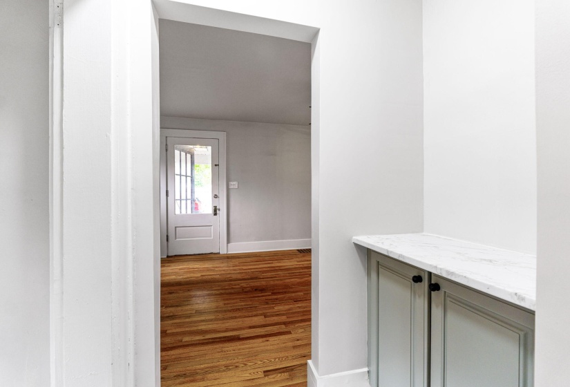 506 Hamilton St (Interior))-15