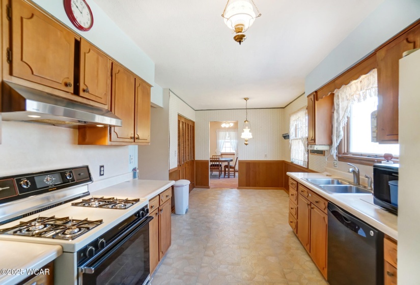 1606 Latham Avenue, Lima, Ohio, 4 Bedrooms Bedrooms, ,2 BathroomsBathrooms,Residential,For Sale,Latham,306433