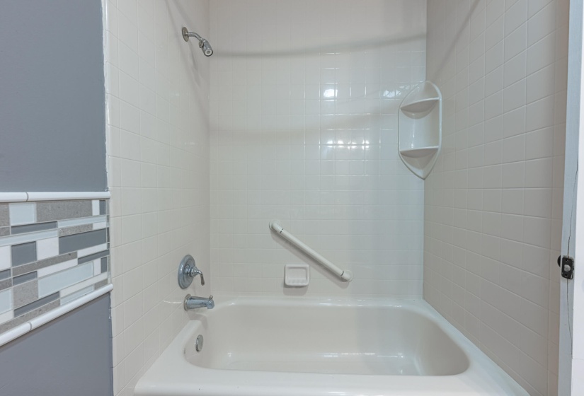 5583 Peach Blossom-17