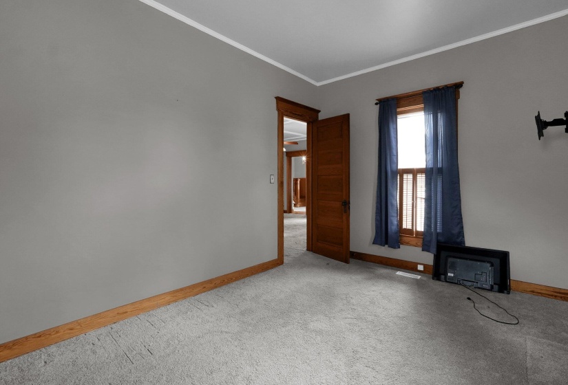 28-web-or-mls-125-w-mound-st