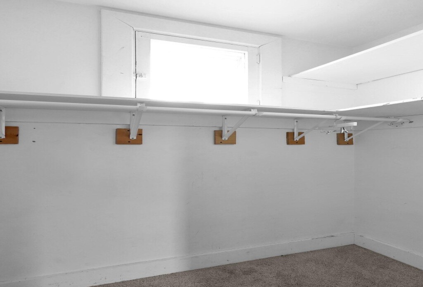 29-web-or-mls-125-w-mound-st