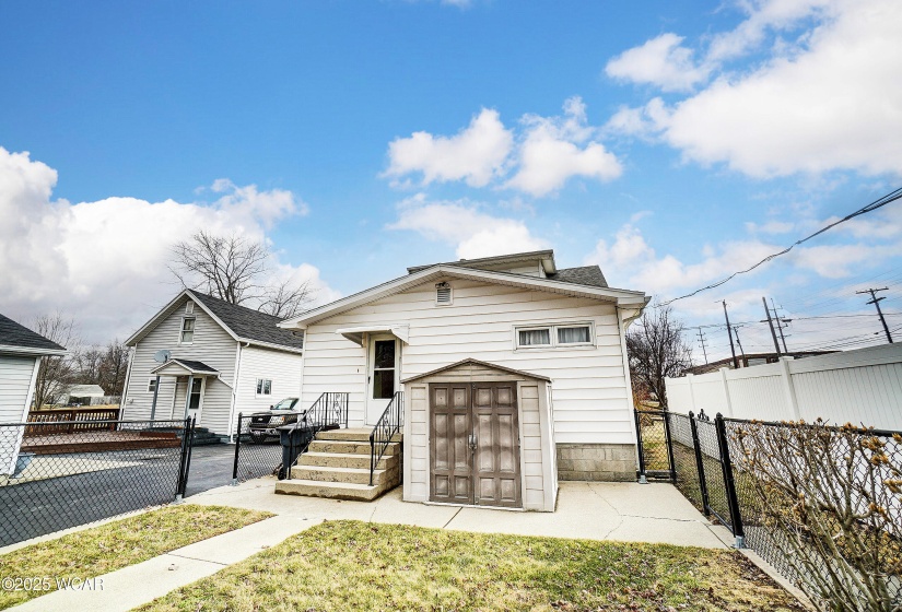 826 Weadock Avenue, Lima, Ohio, 3 Bedrooms Bedrooms, ,1 BathroomBathrooms,Residential,For Sale,Weadock,306440