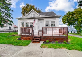 108 Main Street, Elida, Ohio, 4 Bedrooms Bedrooms, ,2 BathroomsBathrooms,Residential,For Sale,Main,305386