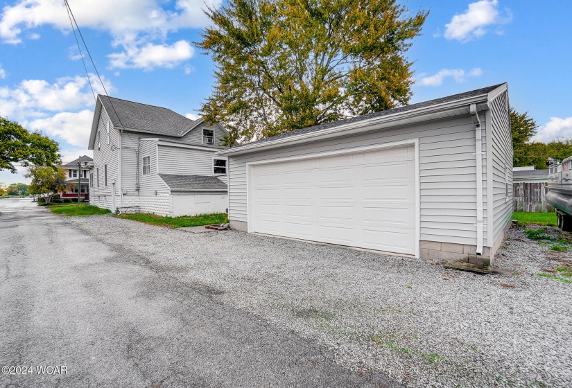 108 Main Street, Elida, Ohio, 4 Bedrooms Bedrooms, ,2 BathroomsBathrooms,Residential,For Sale,Main,305386