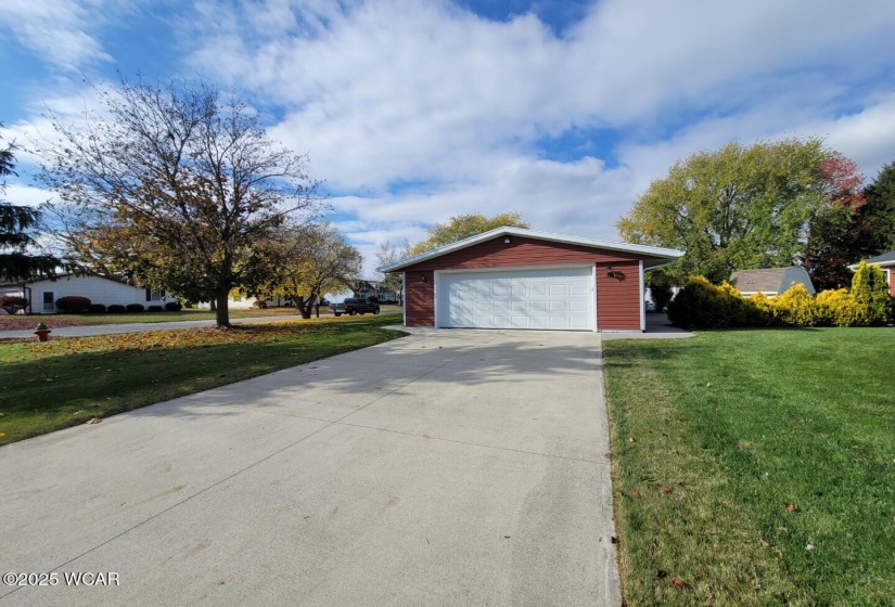 302 Liberty Avenue, Wapakoneta, Ohio, 3 Bedrooms Bedrooms, ,2 BathroomsBathrooms,Residential,For Sale,Liberty,306475