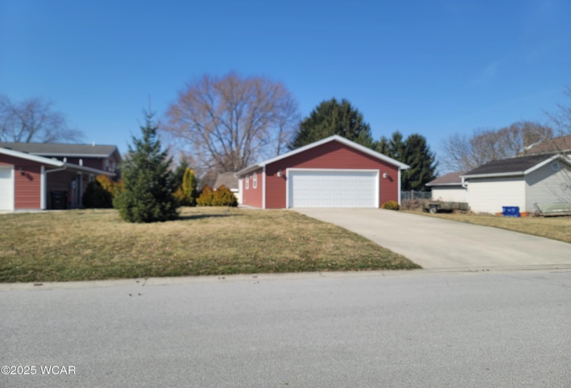 302 Liberty Avenue, Wapakoneta, Ohio, 3 Bedrooms Bedrooms, ,2 BathroomsBathrooms,Residential,For Sale,Liberty,306475
