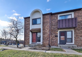 647 Villa Road, Springfield, Ohio 45503, 3 Bedrooms Bedrooms, ,2 BathroomsBathrooms,Residential,For Sale,Villa,1037367