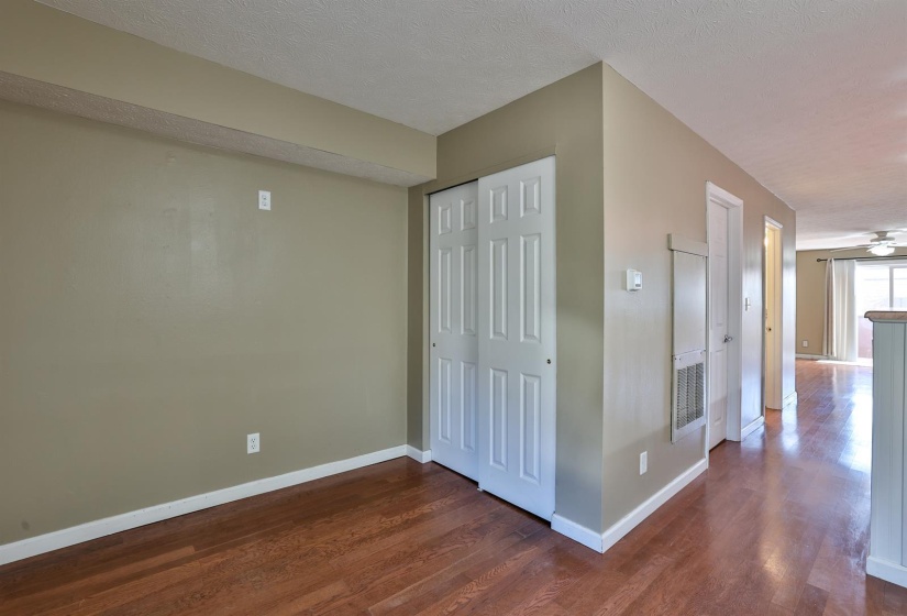 8-Foyer-2