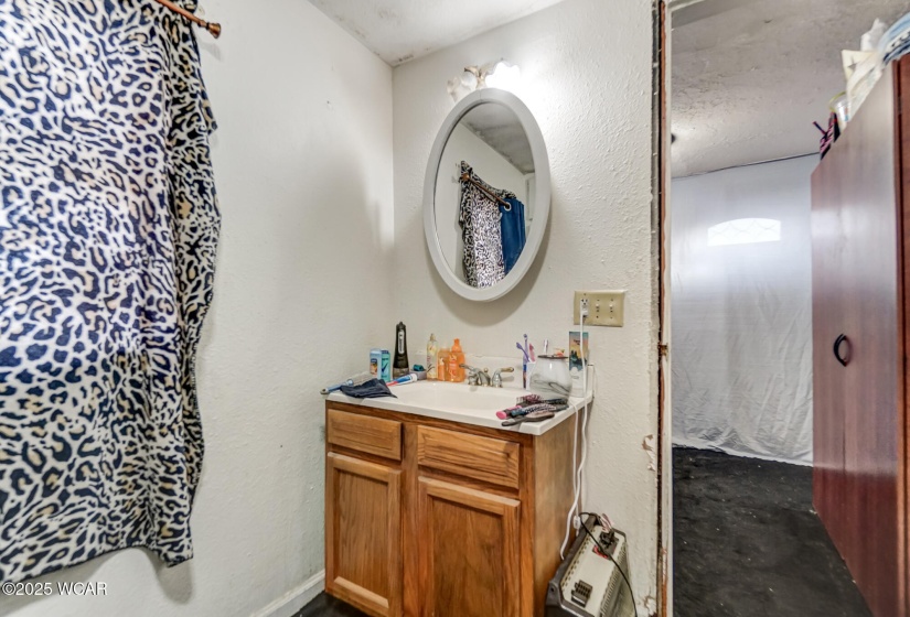 505 Koch Street, Ohio City, Ohio, 2 Bedrooms Bedrooms, ,1 BathroomBathrooms,Residential,For Sale,Koch,306337