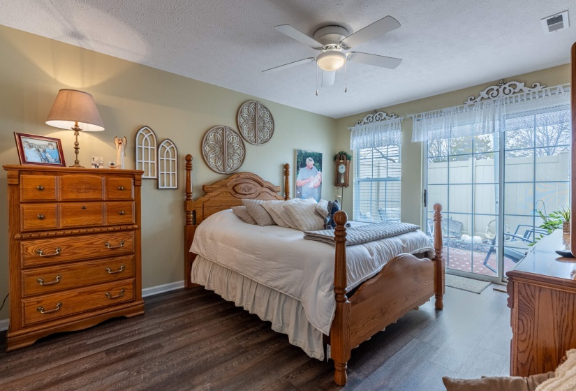 1503 Commons-17