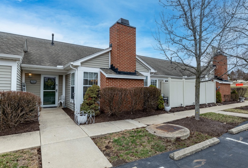 1503 Commons-24
