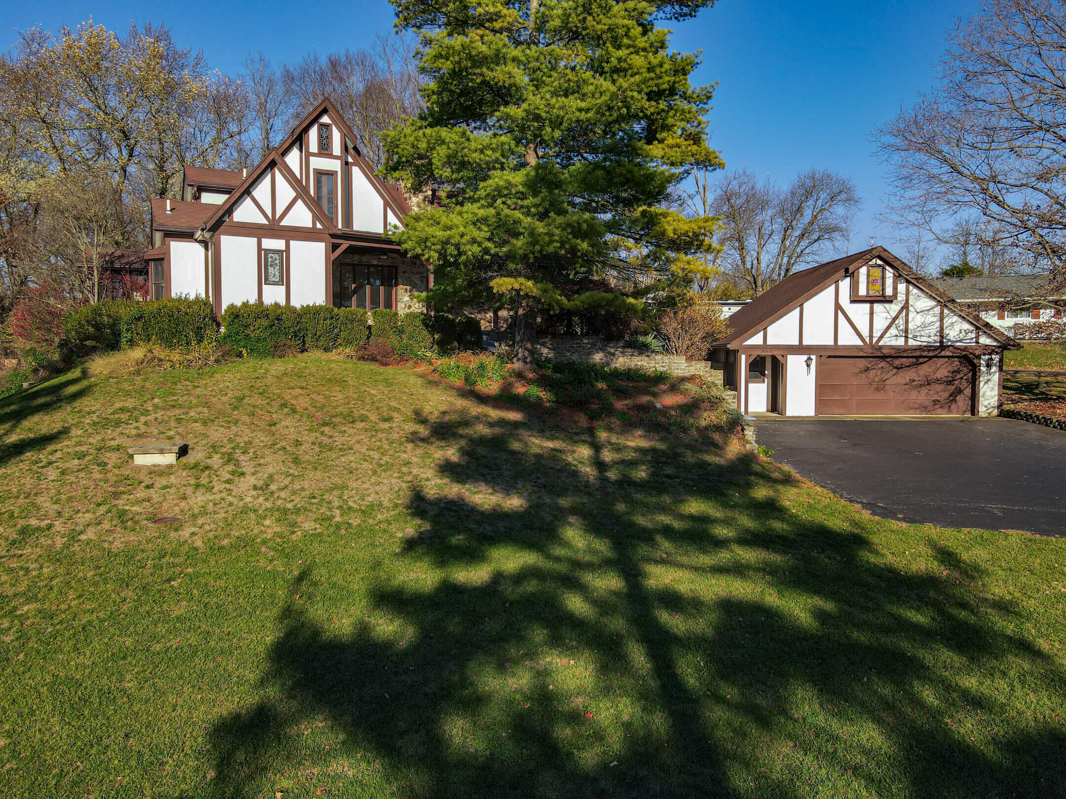 5265 Frederick Garland Road, West Milton, Ohio 45383