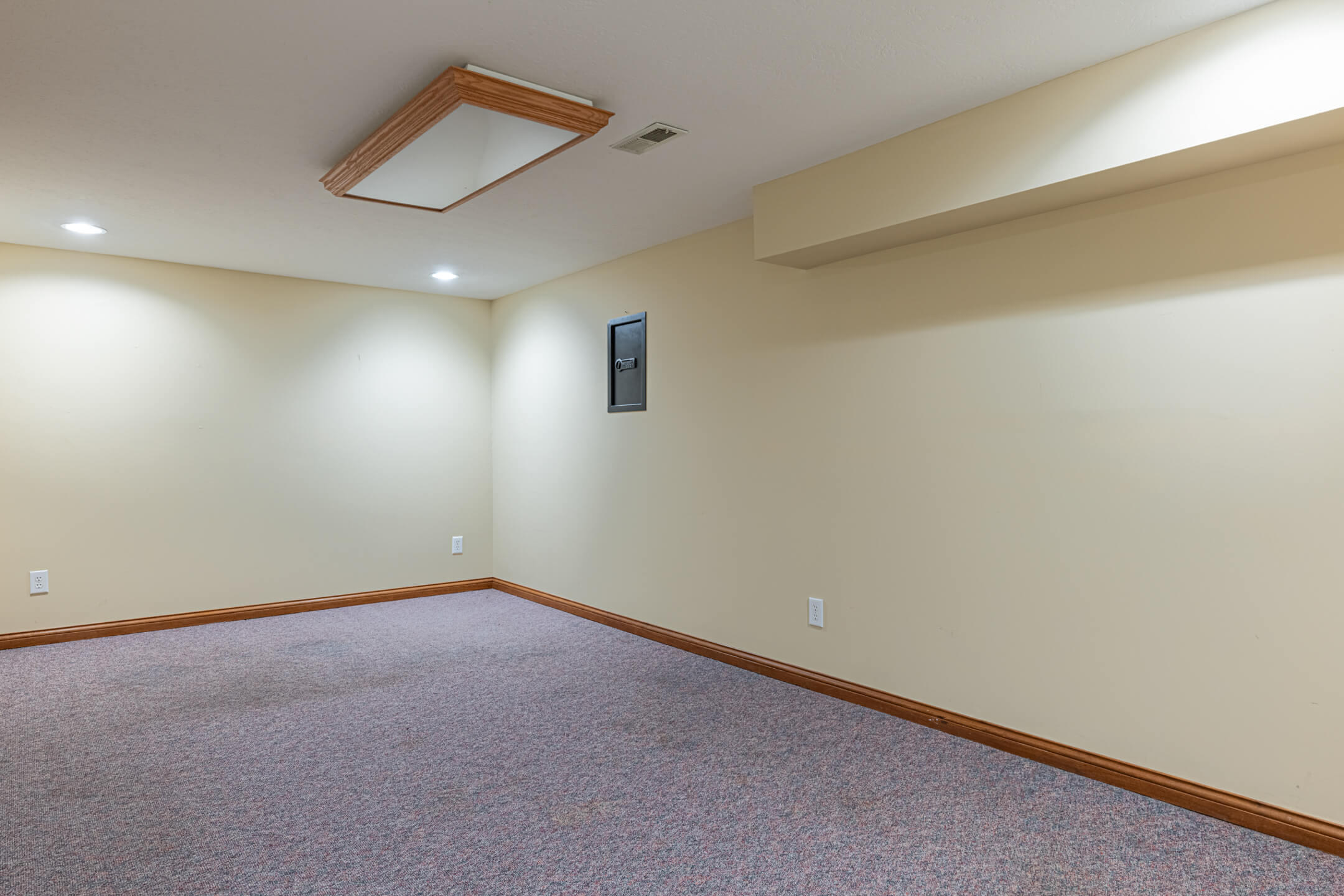 5265 Frederick Garland Road, West Milton, Ohio 45383