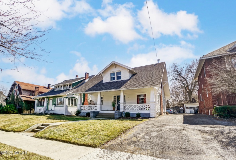 1053 Elm Street, Lima, Ohio, 3 Bedrooms Bedrooms, ,1 BathroomBathrooms,Residential,For Sale,Elm,306485