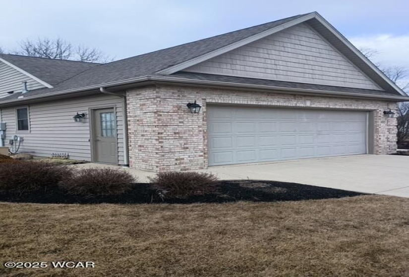 450 Pampas Drive, Ada, Ohio, 3 Bedrooms Bedrooms, ,2 BathroomsBathrooms,Residential,For Sale,Pampas,306451