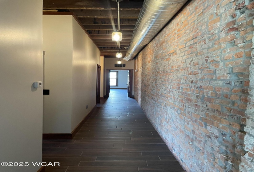 320 Main Street, Findlay, Ohio, 2 Bedrooms Bedrooms, ,2 BathroomsBathrooms,Residential Lease,For Rent,Main,306489