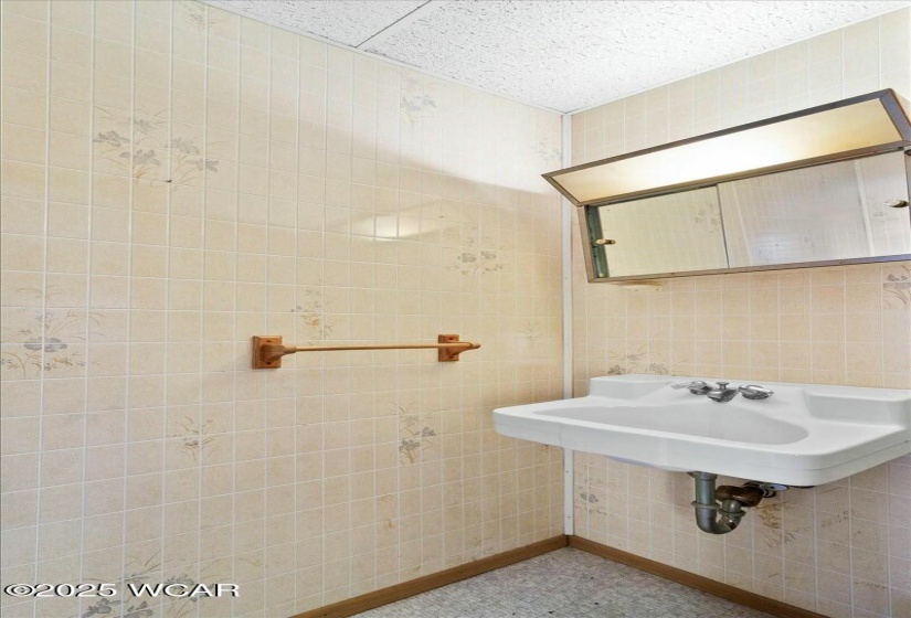 7690 Walnut Street, Russells Point, Ohio, 3 Bedrooms Bedrooms, ,1 BathroomBathrooms,Residential,For Sale,Walnut,306478