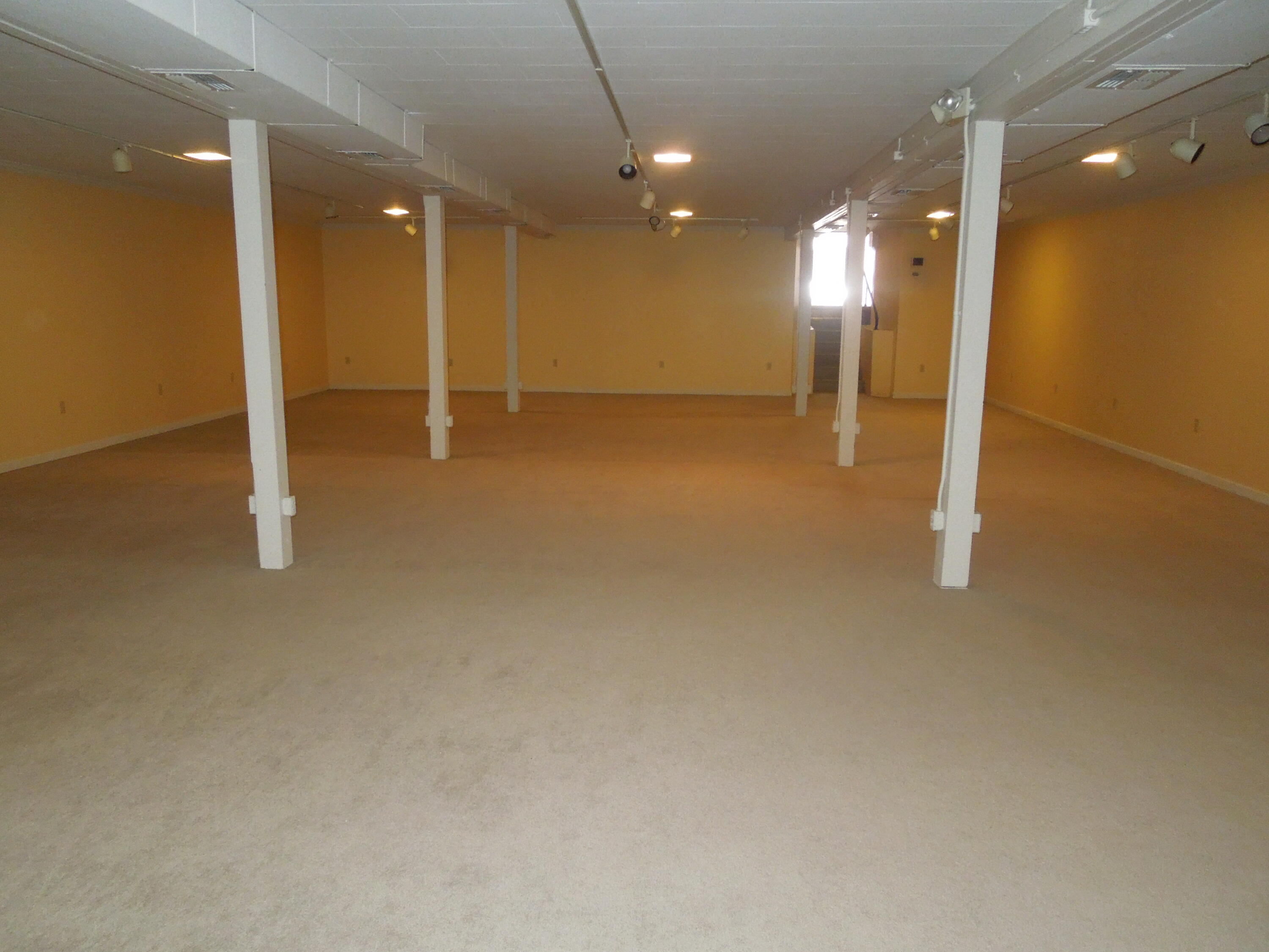 15 High Street, Covington, Ohio 45318