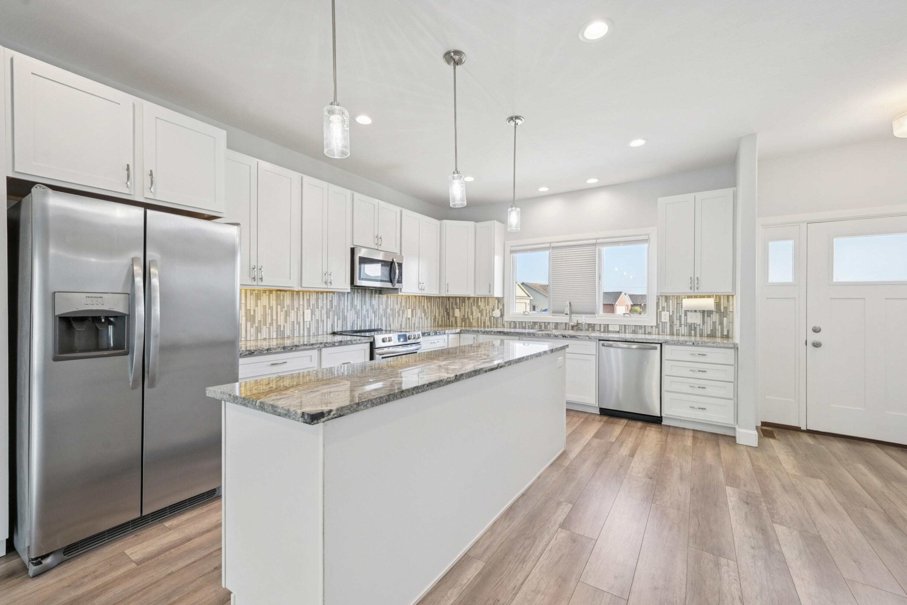 6856 Creekview Court, Huntsville, Ohio 43324