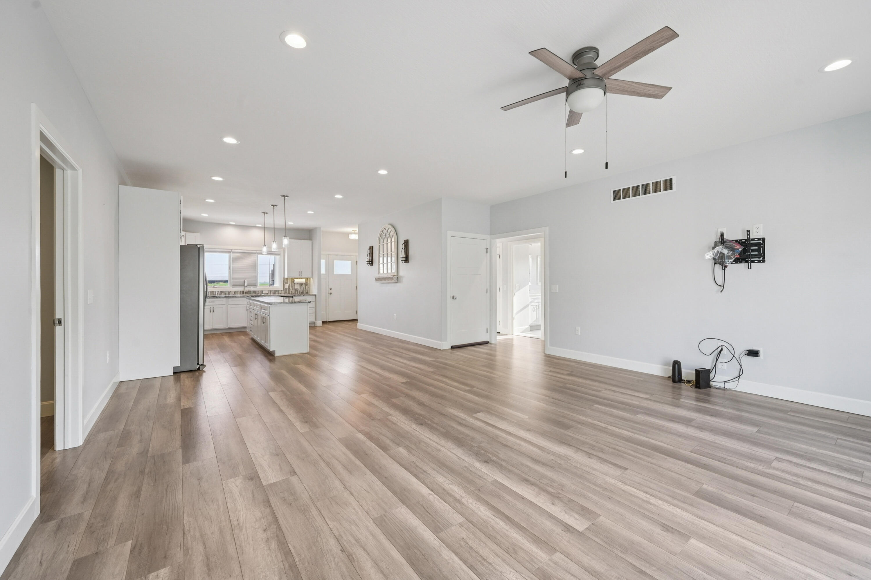 6856 Creekview Court, Huntsville, Ohio 43324