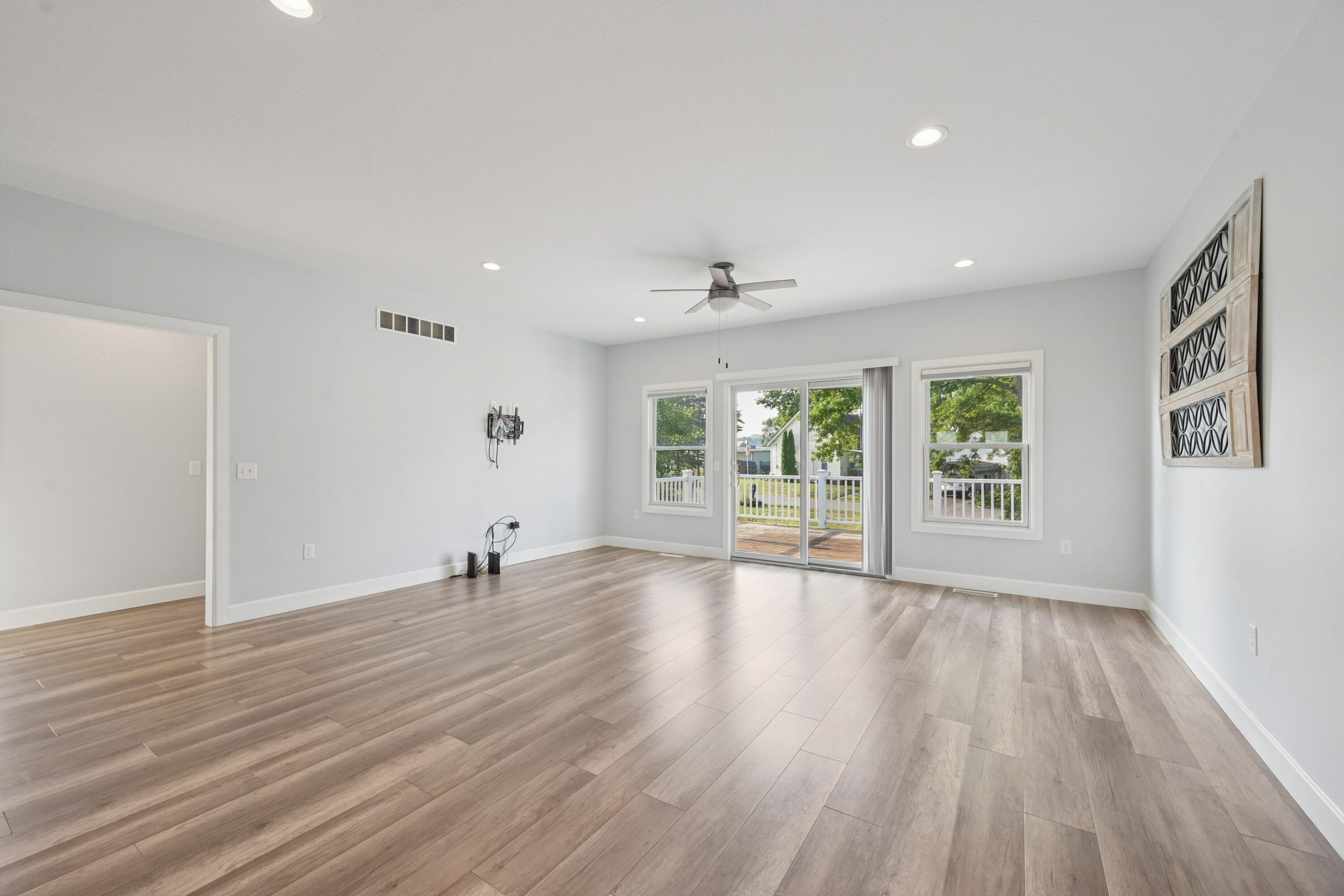 6856 Creekview Court, Huntsville, Ohio 43324