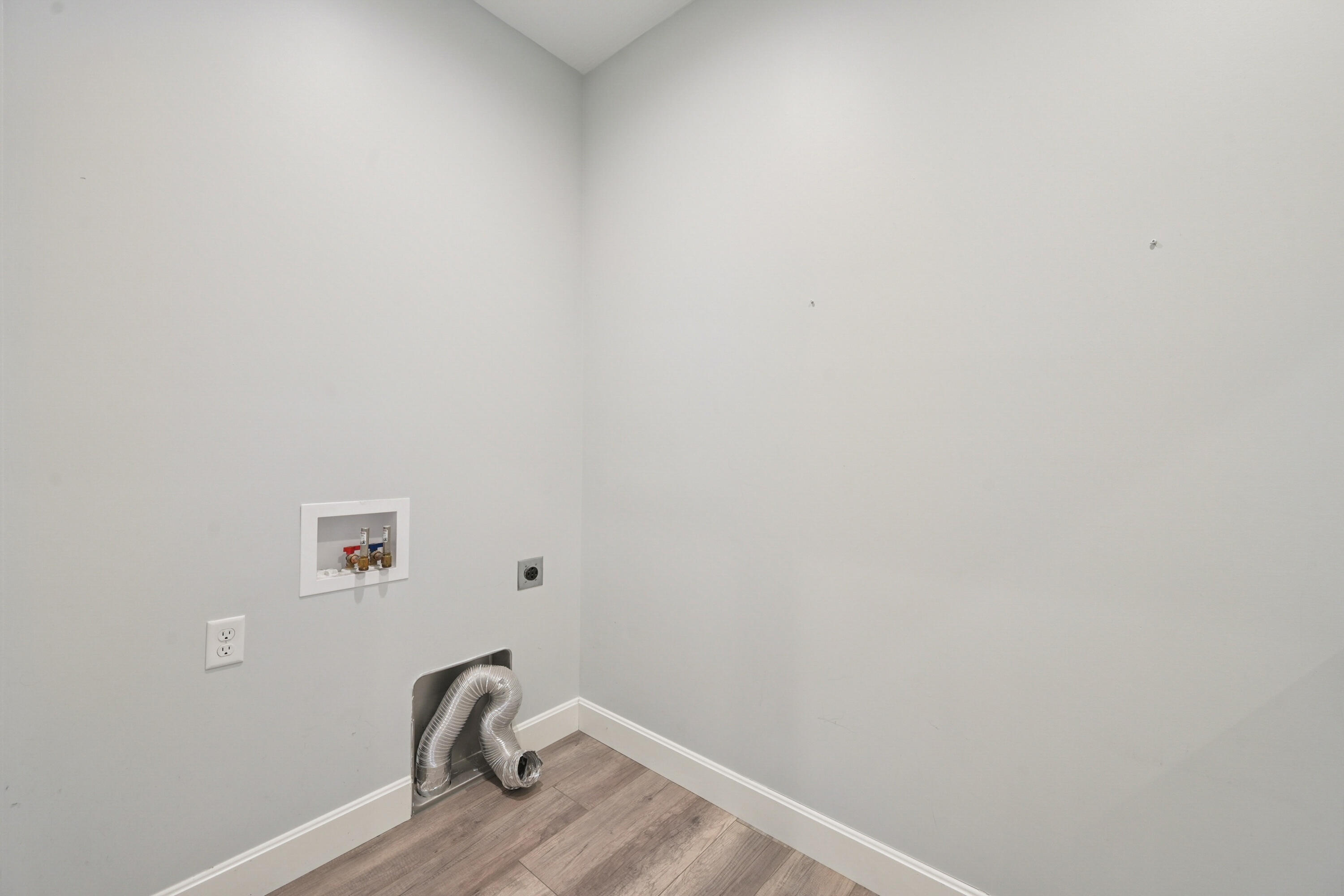 6856 Creekview Court, Huntsville, Ohio 43324